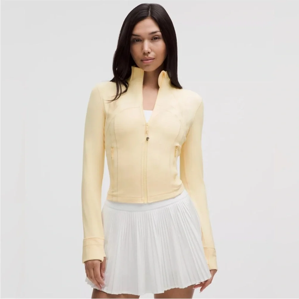 NWT 🍋 Lululemon Define Cropped Butter Cream BTCR Size‎ 8 LIMITED EDITION LW3HQS - Picture 5 of 16